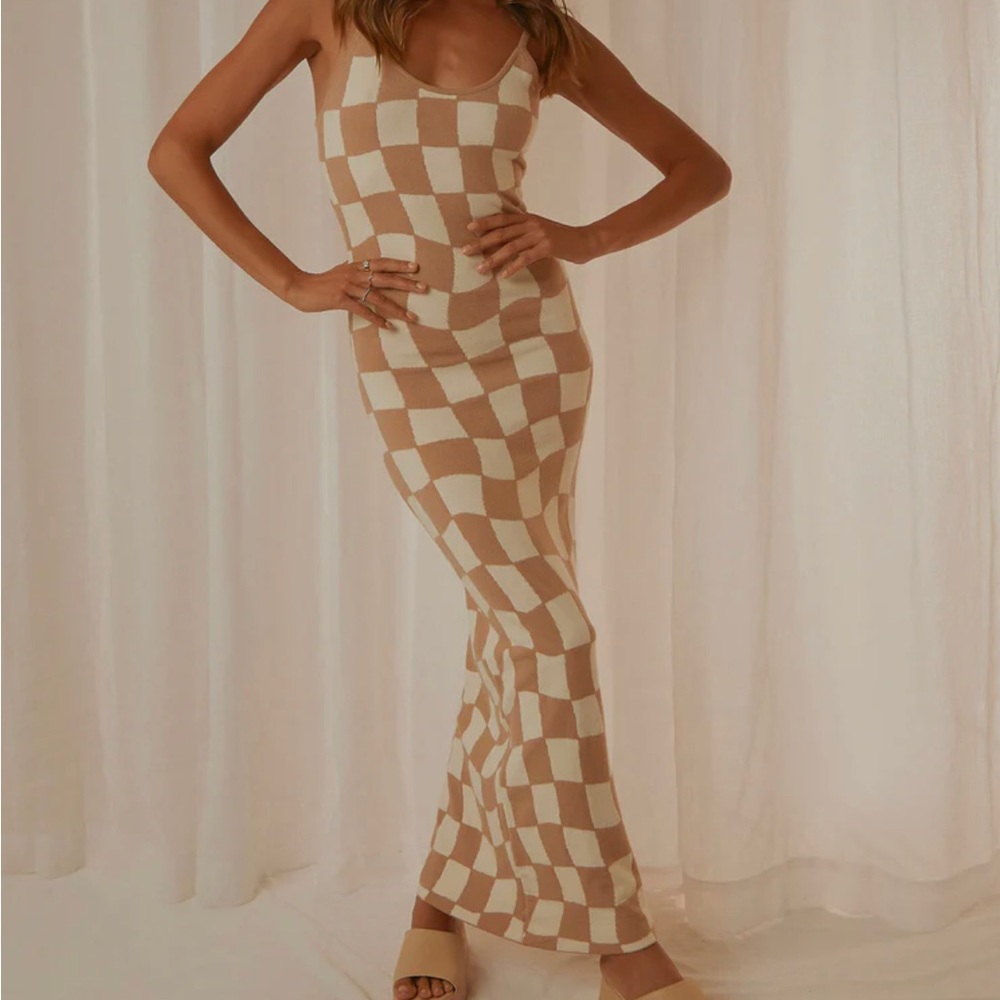 Pepper Mayo Cali Sweetheart Knit Maxi Dress